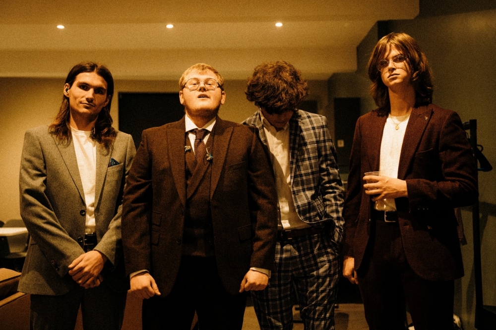The Lathums