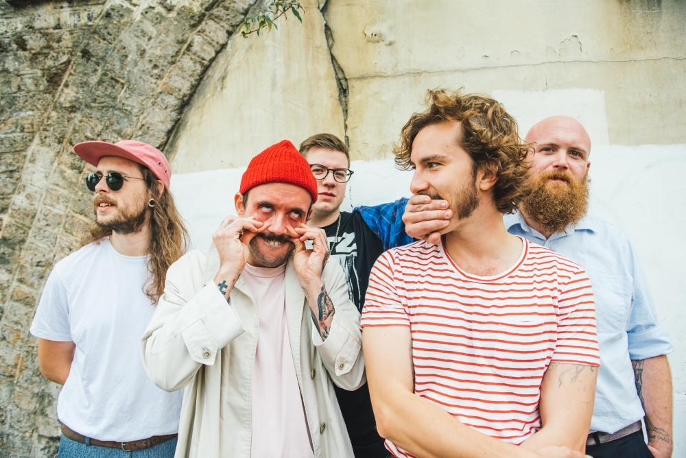 IDLES