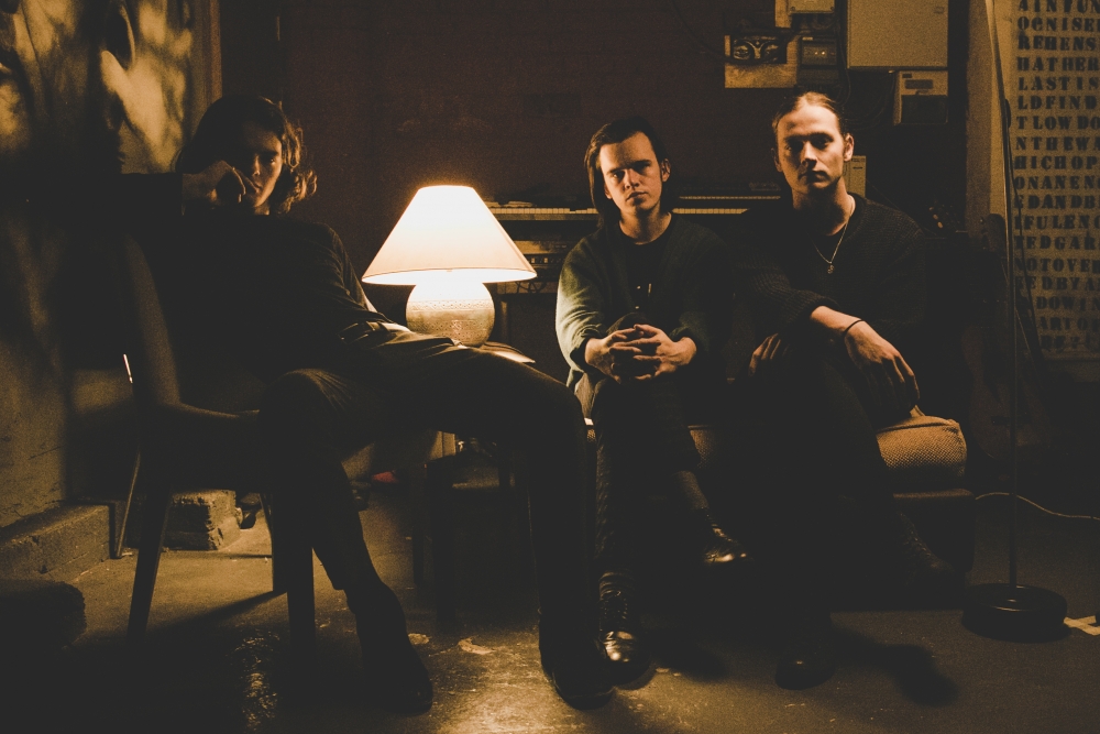 THE BLINDERS